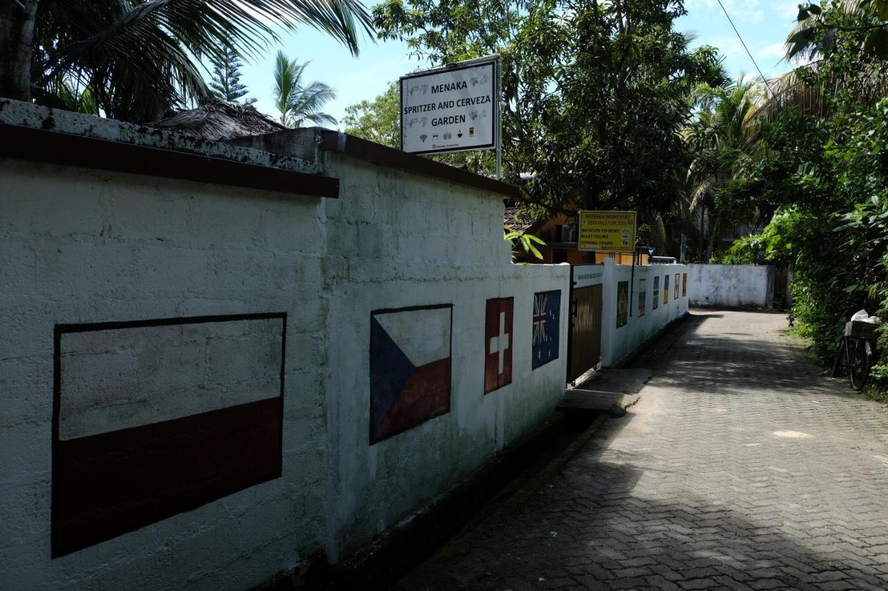 Menaka Homestay Tangalle Bagian luar foto