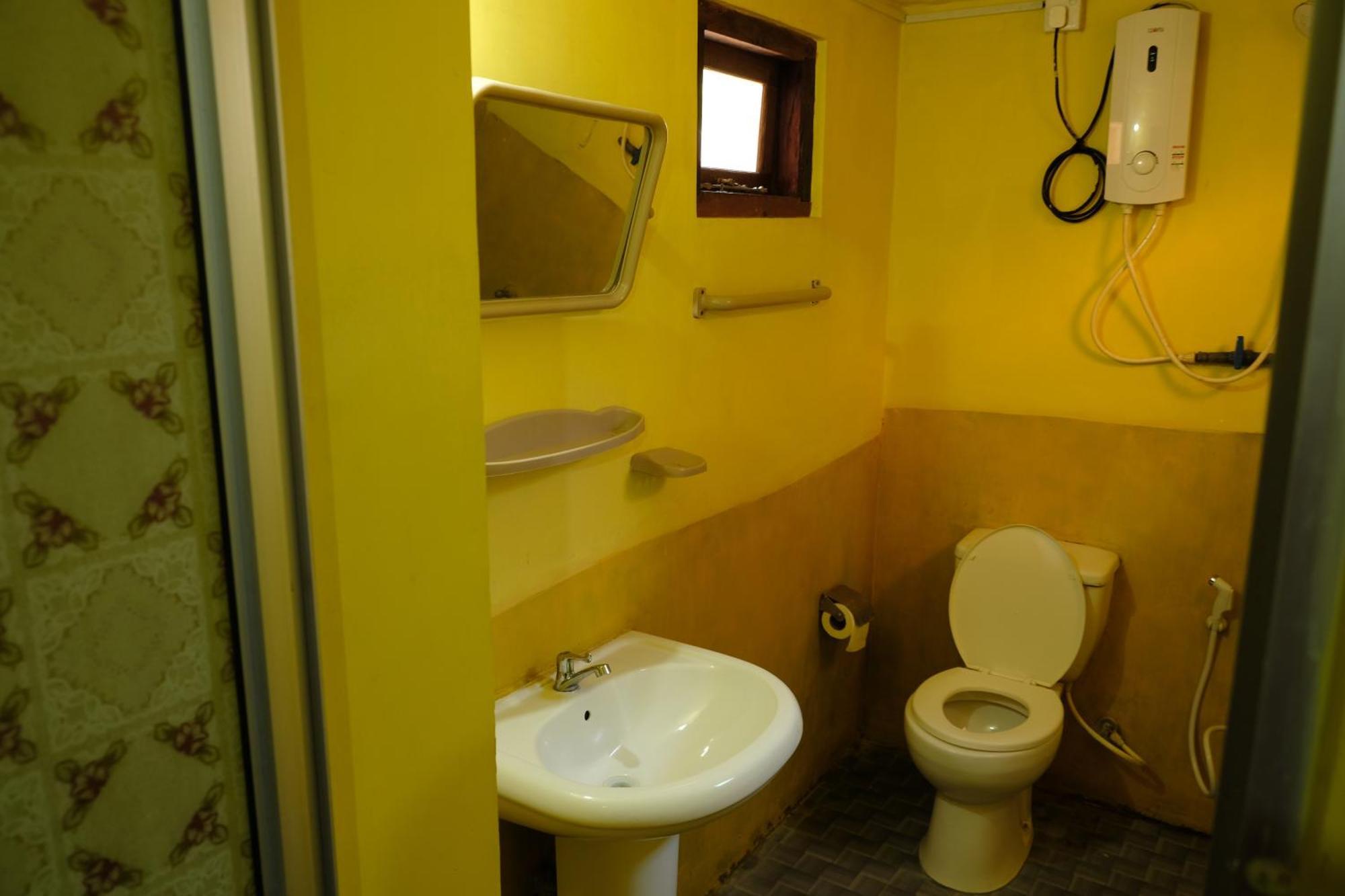 Menaka Homestay Tangalle Bagian luar foto