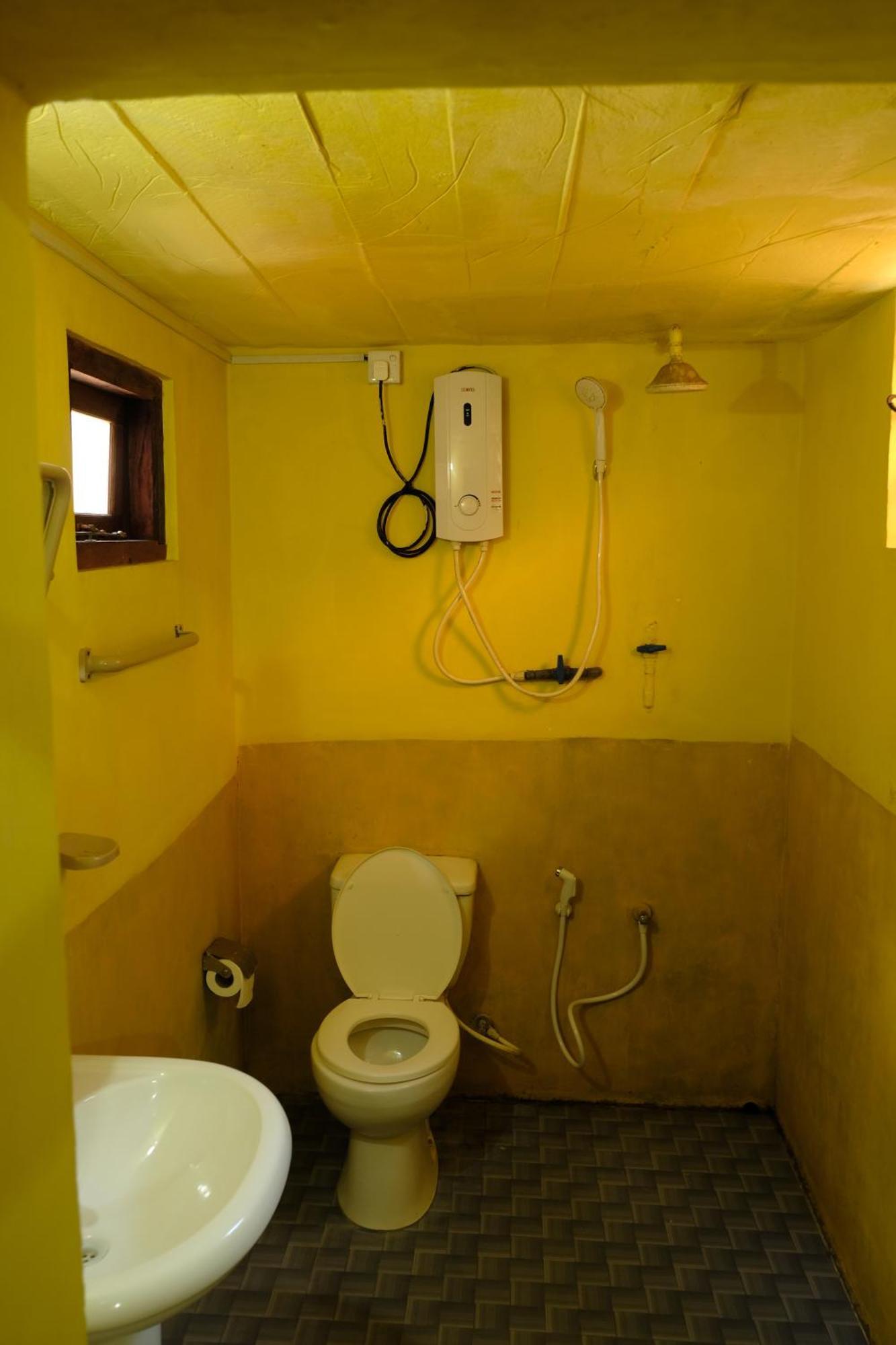 Menaka Homestay Tangalle Bagian luar foto