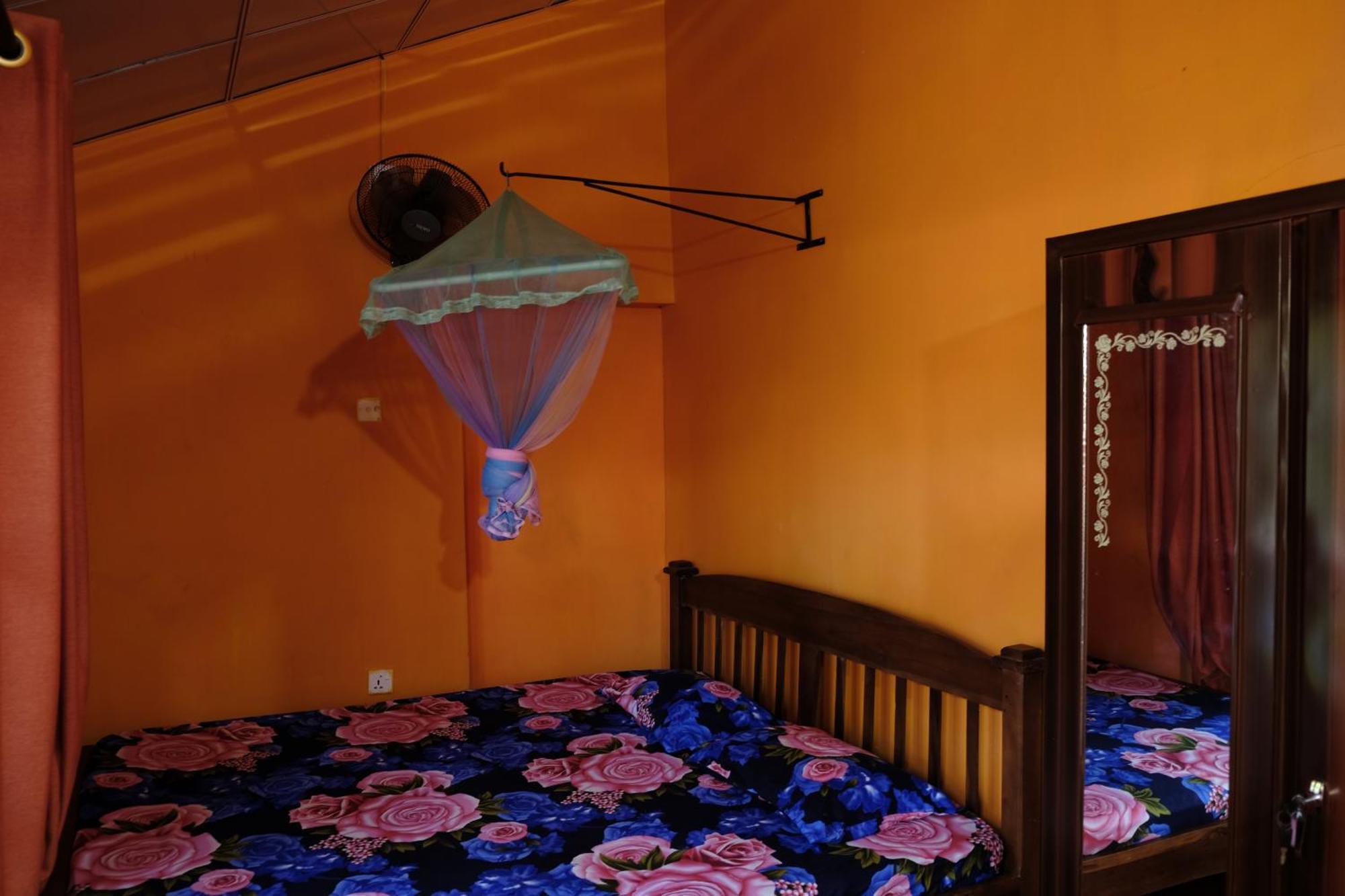Menaka Homestay Tangalle Bagian luar foto